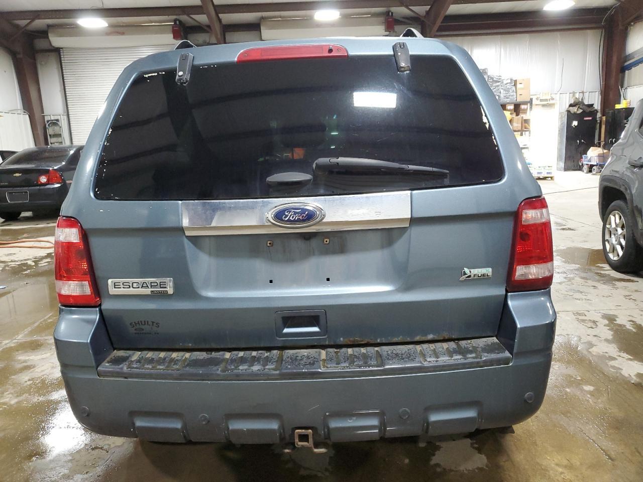 2012 FORD ESCAPE LIM - Image 6