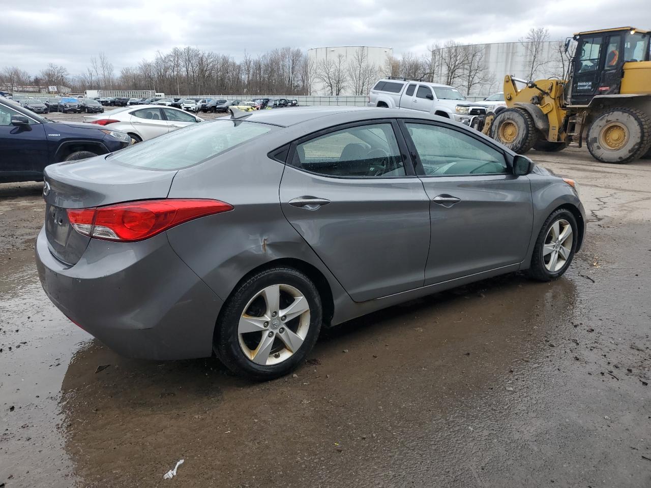 2013 HYUNDAI ELANTRA GL - Image 3
