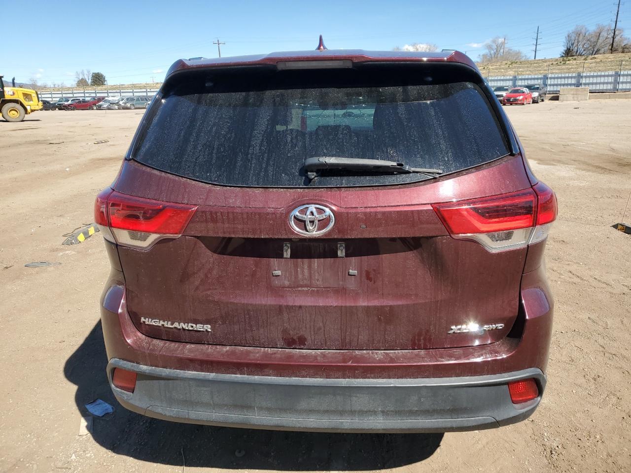 2019 TOYOTA HIGHLANDER - Image 6