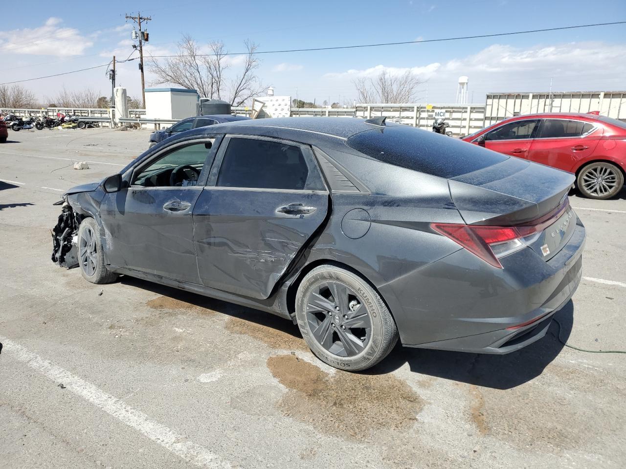 2023 HYUNDAI ELANTRA SE - Image 2