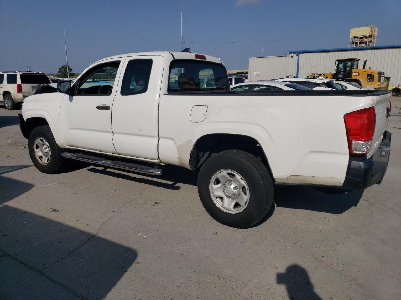 2017 TOYOTA TACOMA ACC - Фото 2