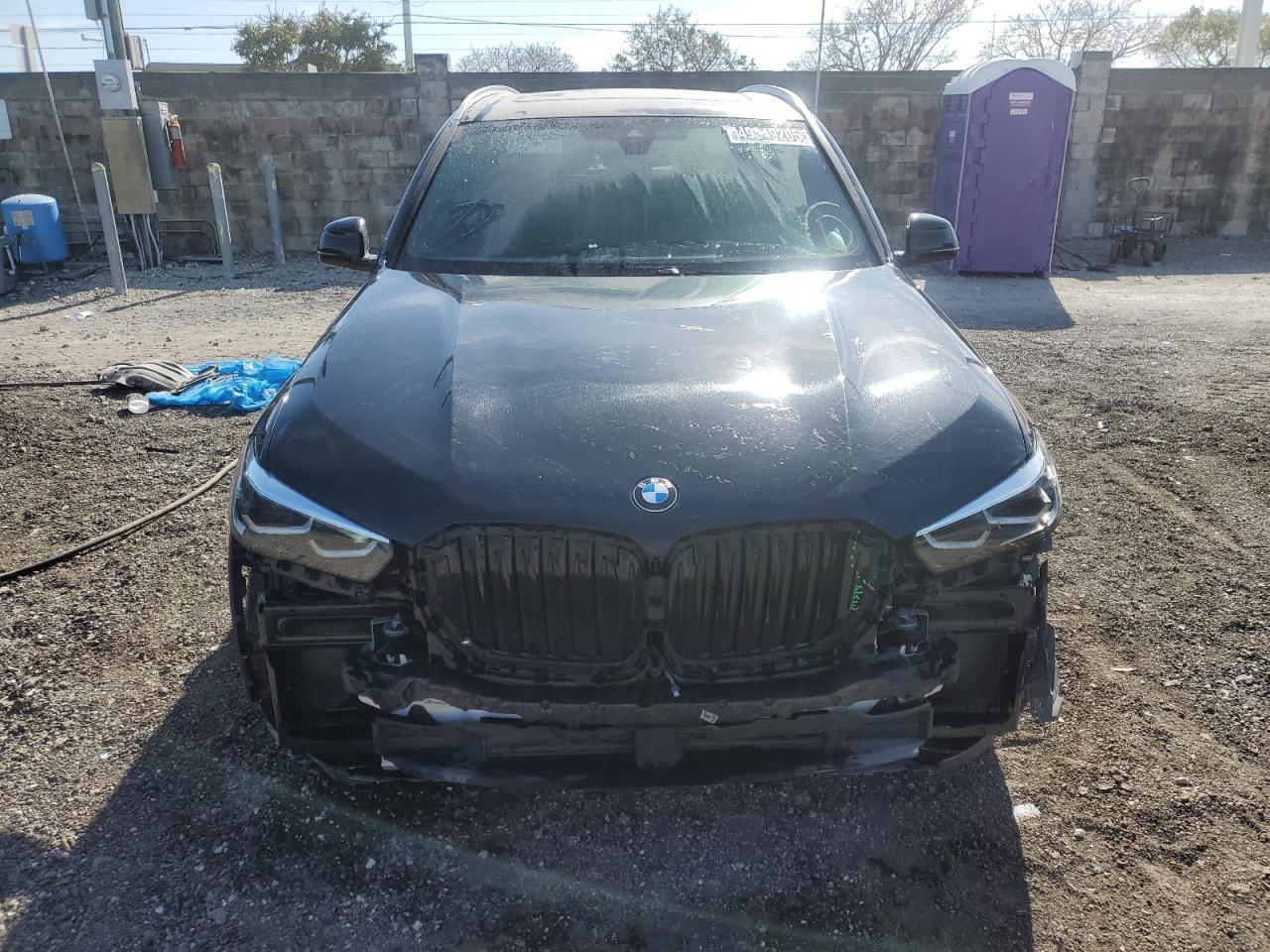 2023 BMW X5 XDRIVE4 - Фото 5