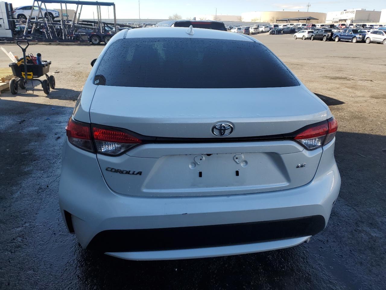 2022 TOYOTA COROLLA LE - Image 6