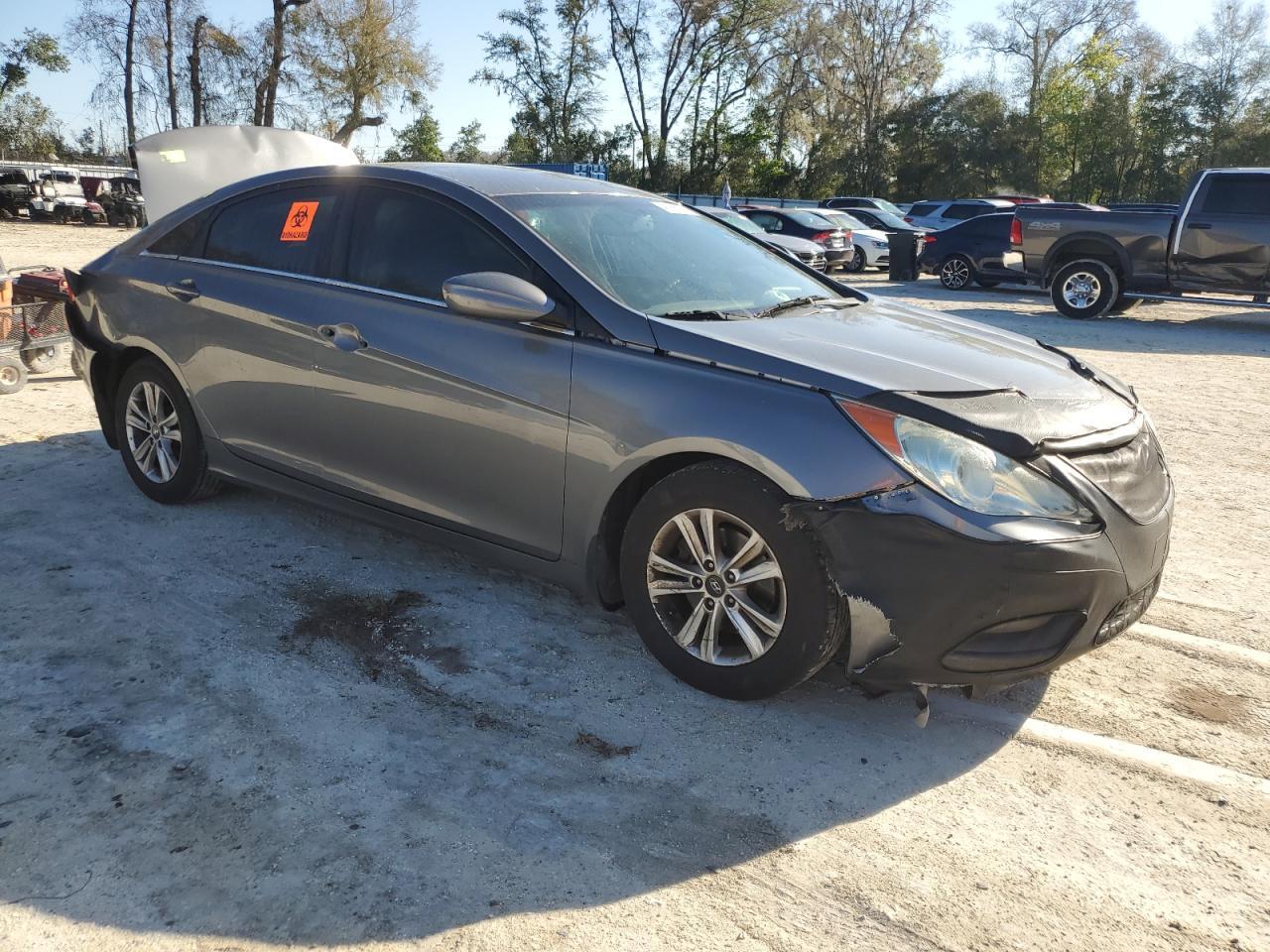 2013 HYUNDAI SONATA GLS - Image 4