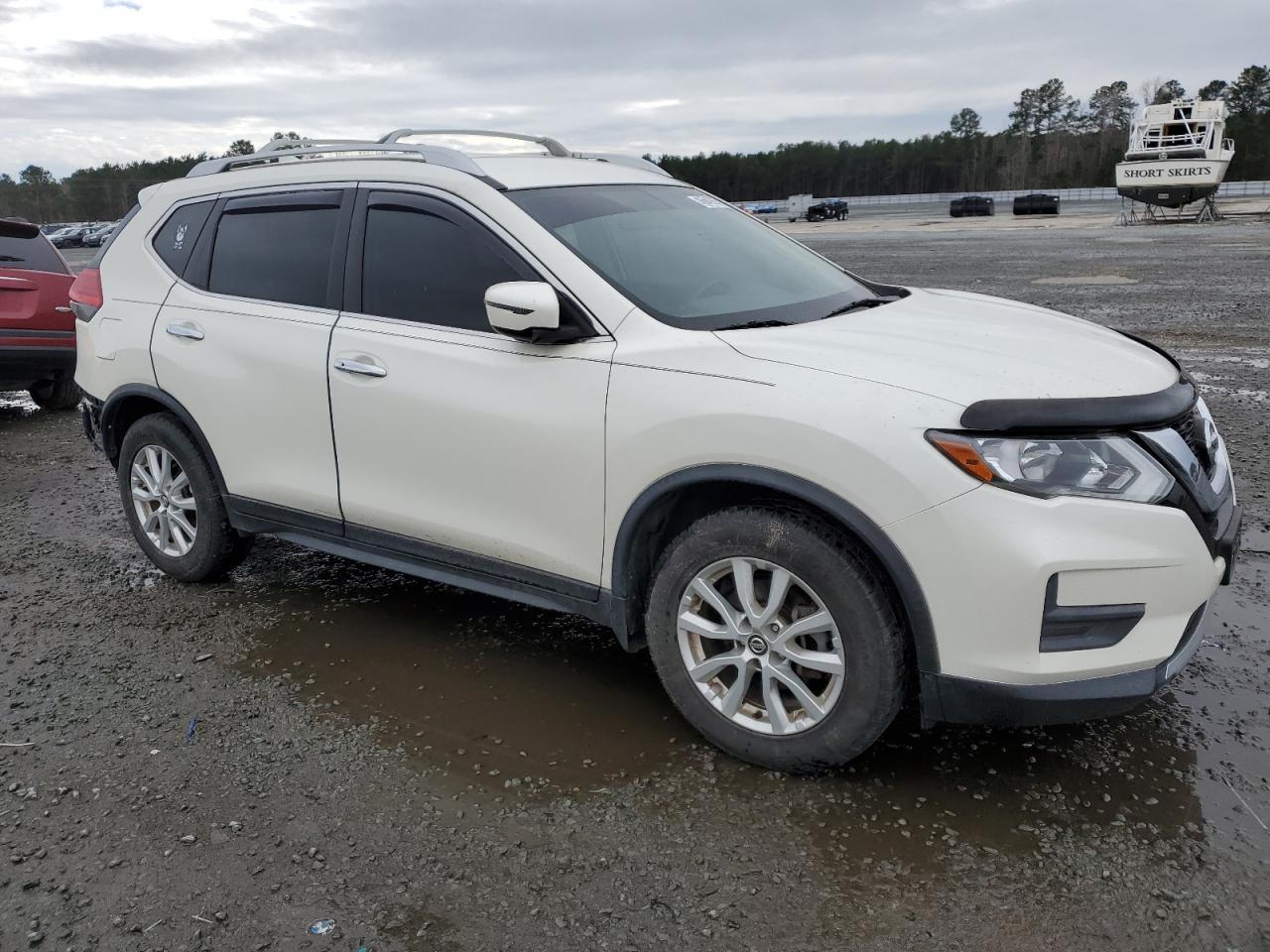 2017 NISSAN ROGUE S - Image 4