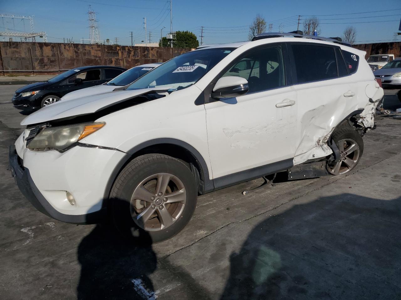 2015 TOYOTA RAV4 XLE