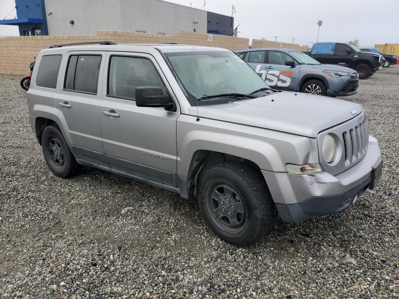 2015 JEEP PATRIOT SP - Фото 4