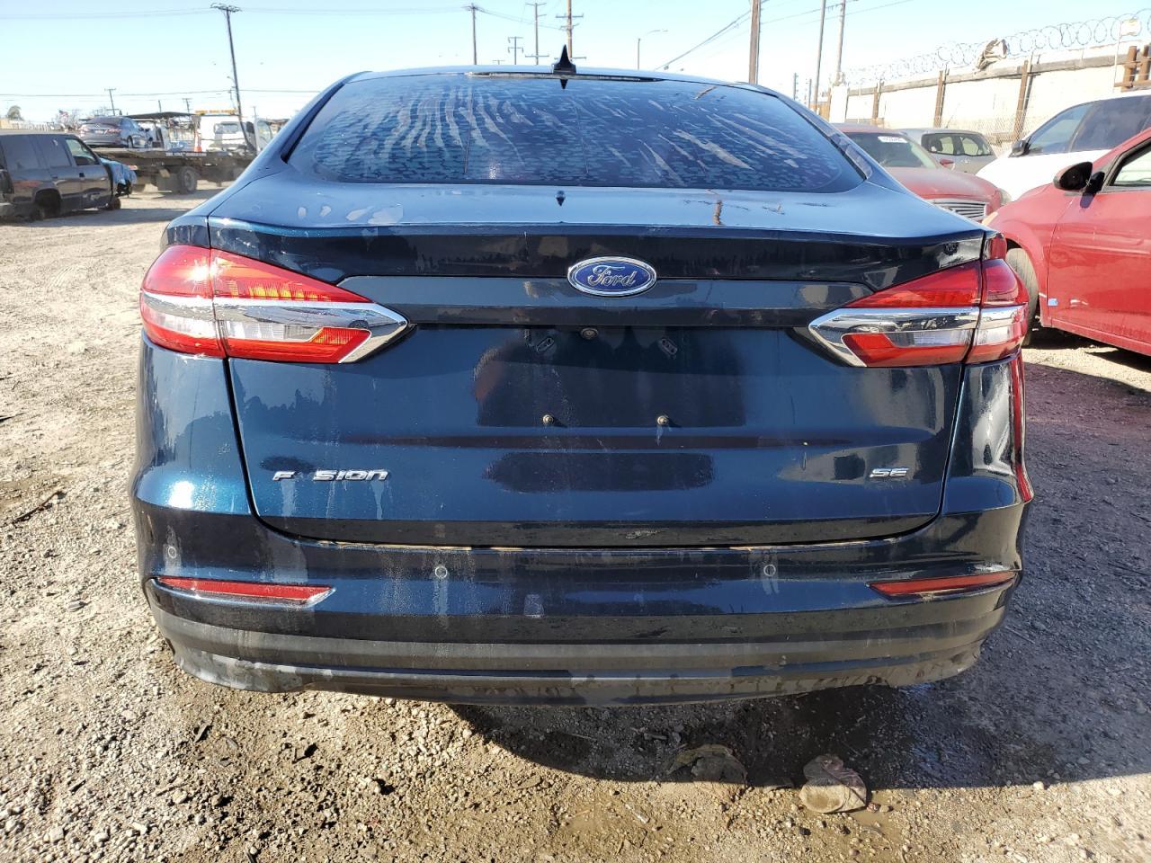 2020 FORD FUSION SE - Фото 6