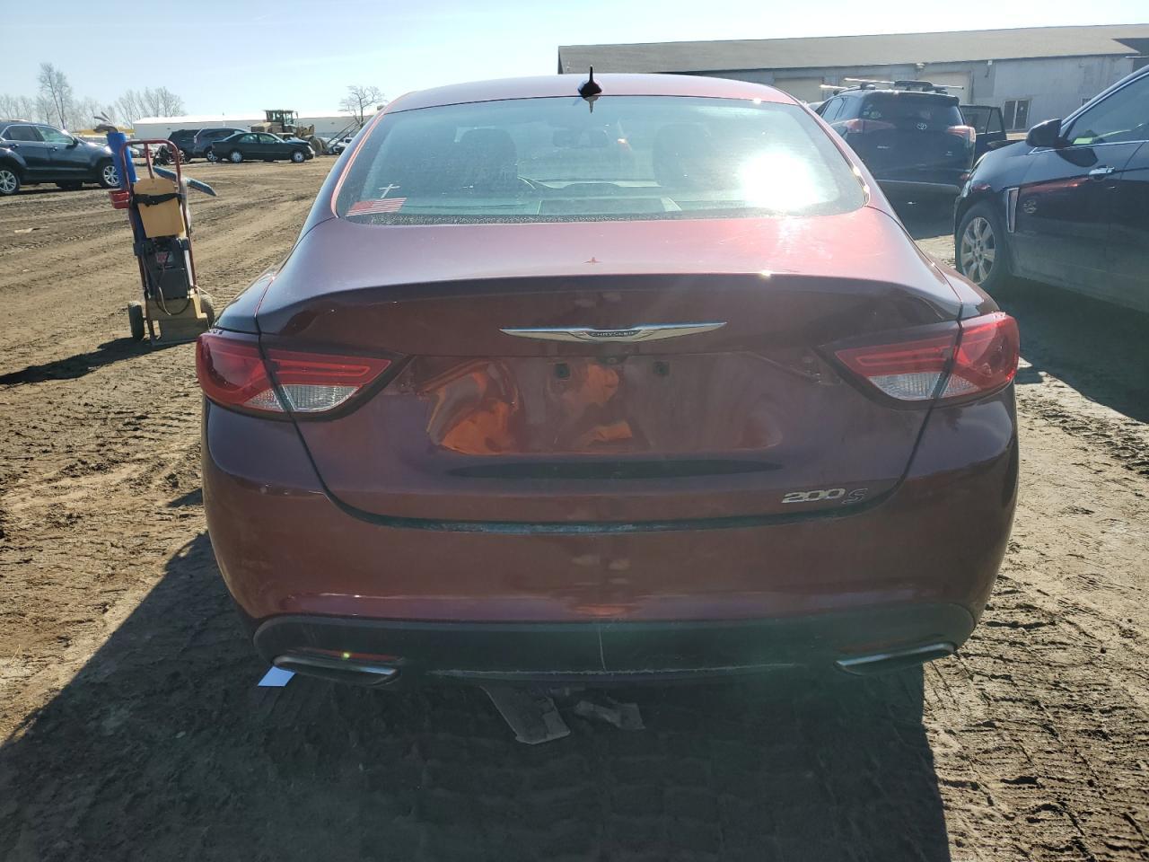 2015 CHRYSLER 200 S - Фото 6