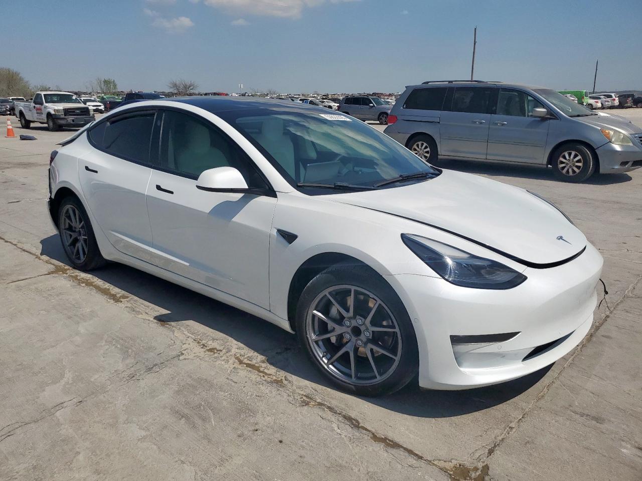 2022 TESLA MODEL 3 - Image 4