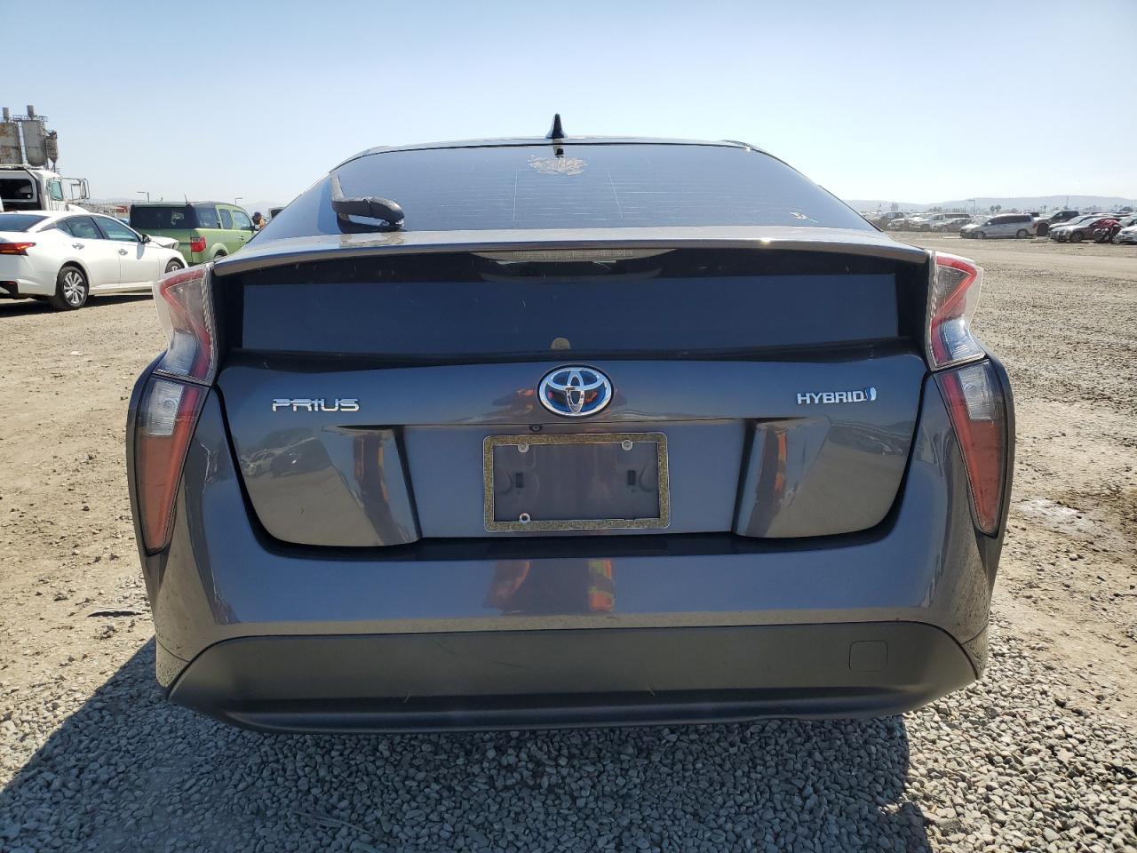 2016 TOYOTA PRIUS - Image 6