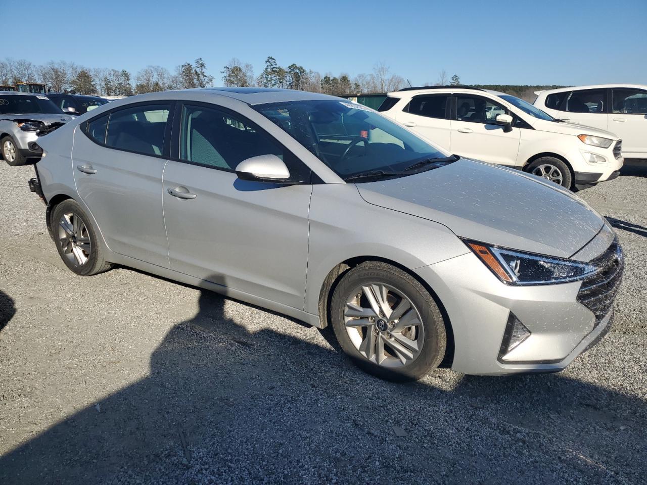 2019 HYUNDAI ELANTRA SE - Фото 4