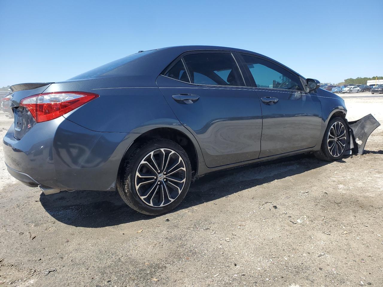 2015 TOYOTA COROLLA L - Фото 3