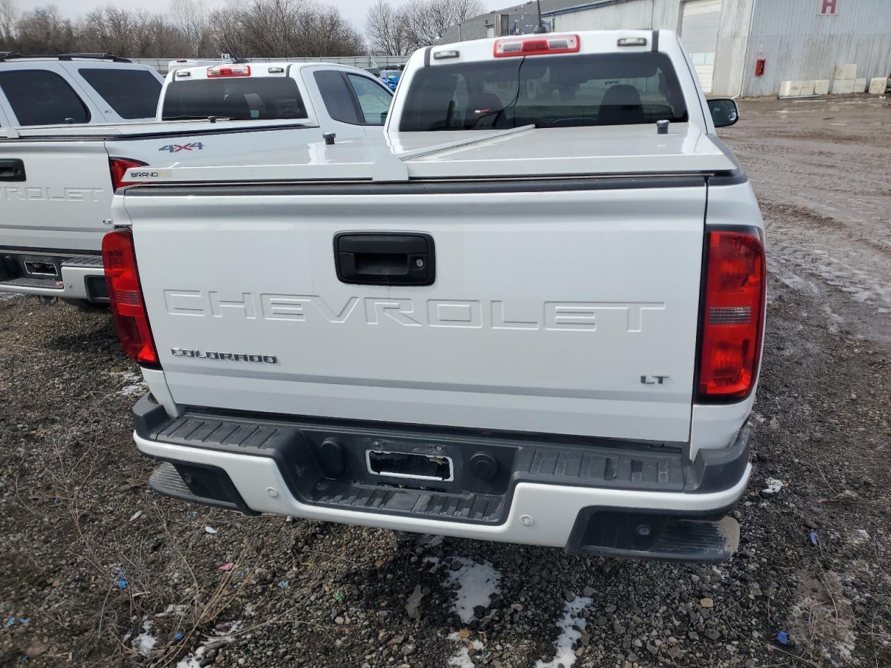 2021 CHEVROLET COLORADO L - Image 6