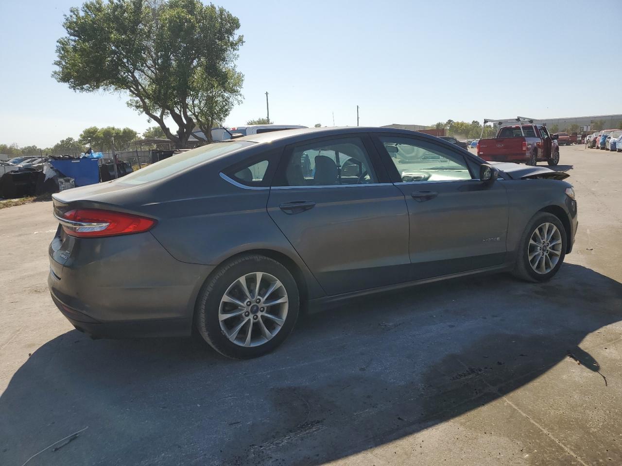 2017 FORD FUSION SE - Фото 3