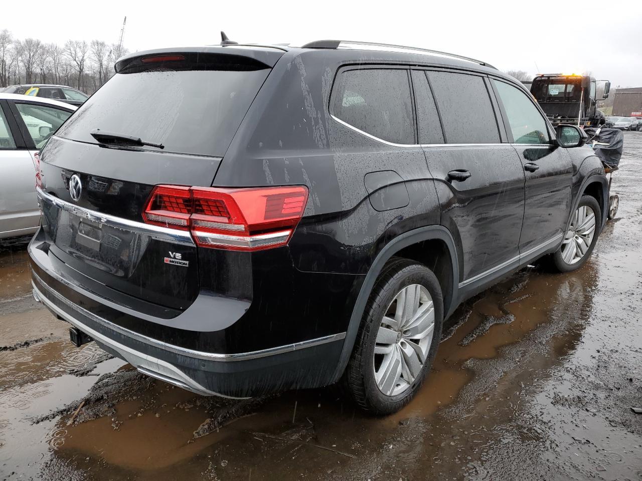2019 VOLKSWAGEN ATLAS SE - Фото 3