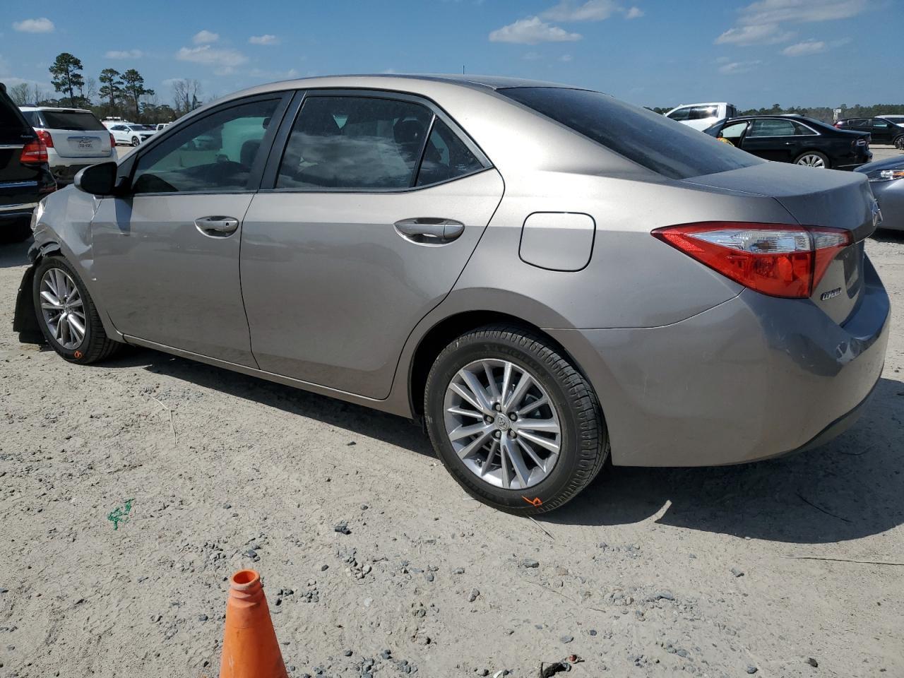 2015 TOYOTA COROLLA L - Фото 2