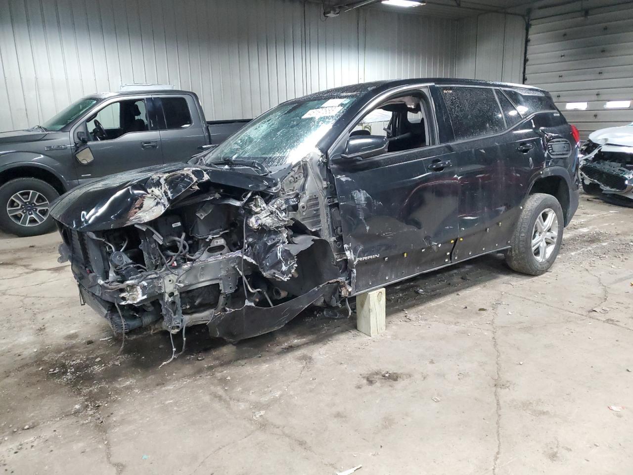 2018 GMC TERRAIN SL