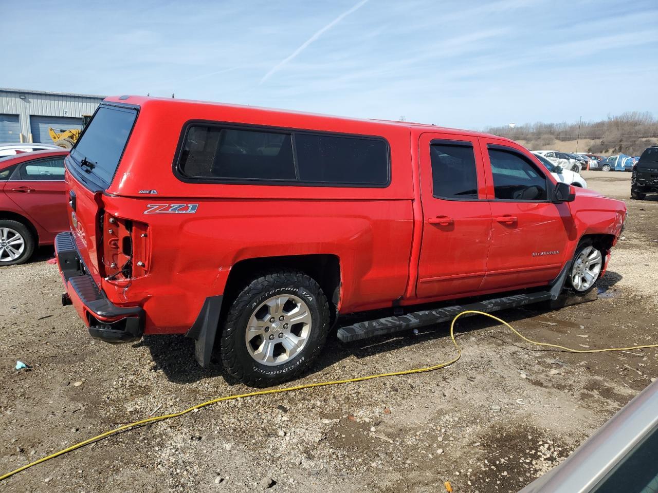 2017 CHEVROLET SILVERADO - Фото 3