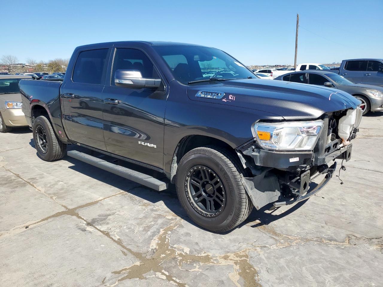 2019 RAM 1500 BIG H - Фото 4