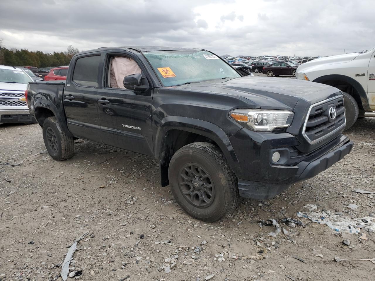 2017 TOYOTA TACOMA DOU - Фото 4