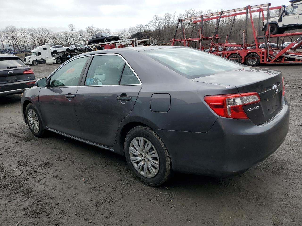 2014 TOYOTA CAMRY L - Image 2