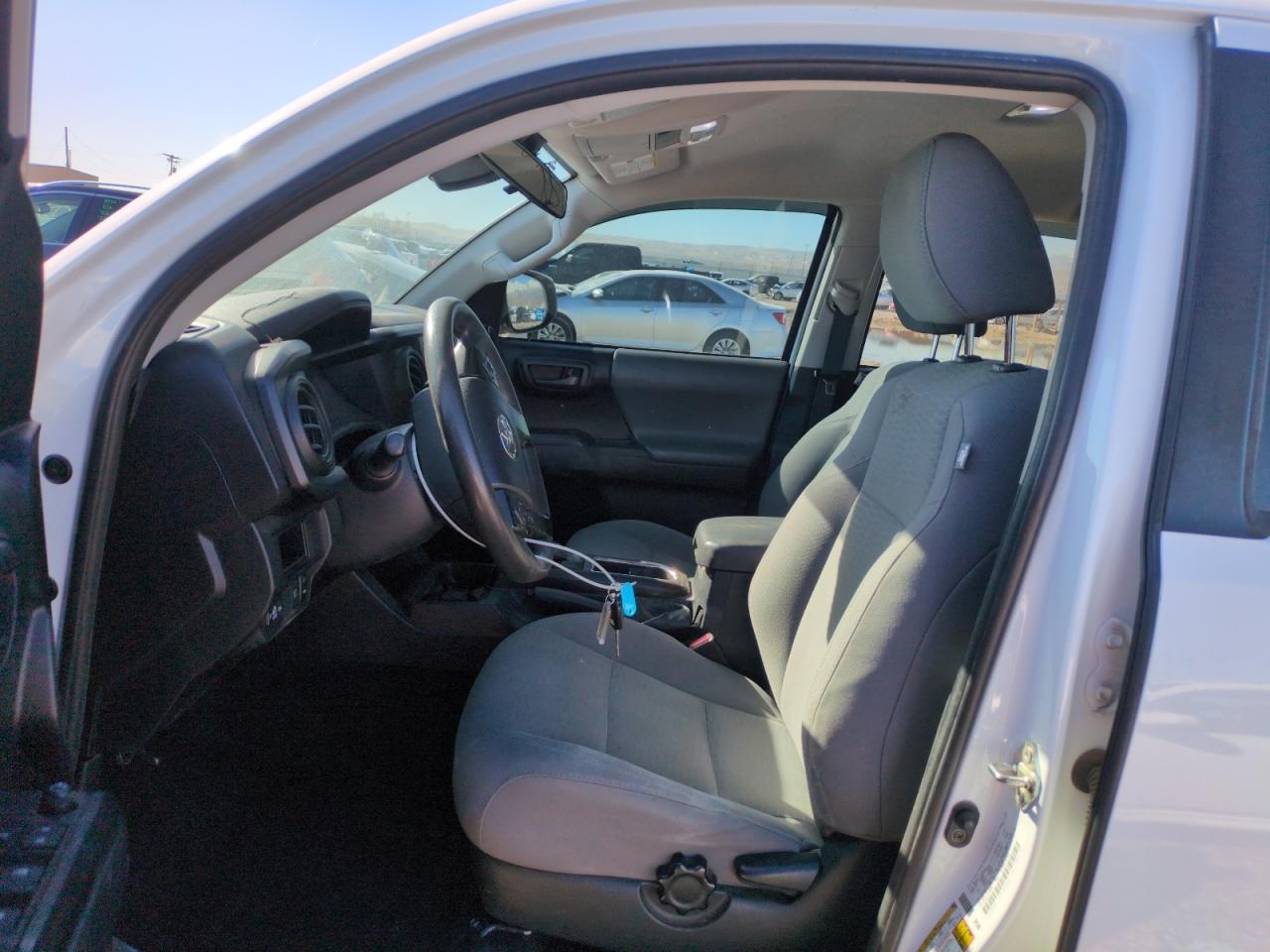 2019 TOYOTA TACOMA DOU - Фото 7