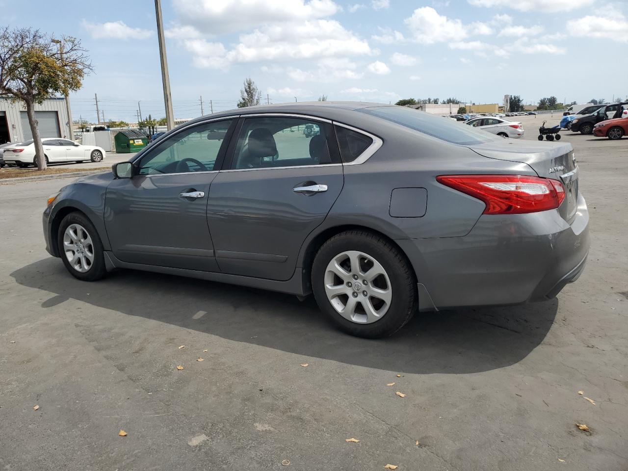 2017 NISSAN ALTIMA 2.5 - Фото 2