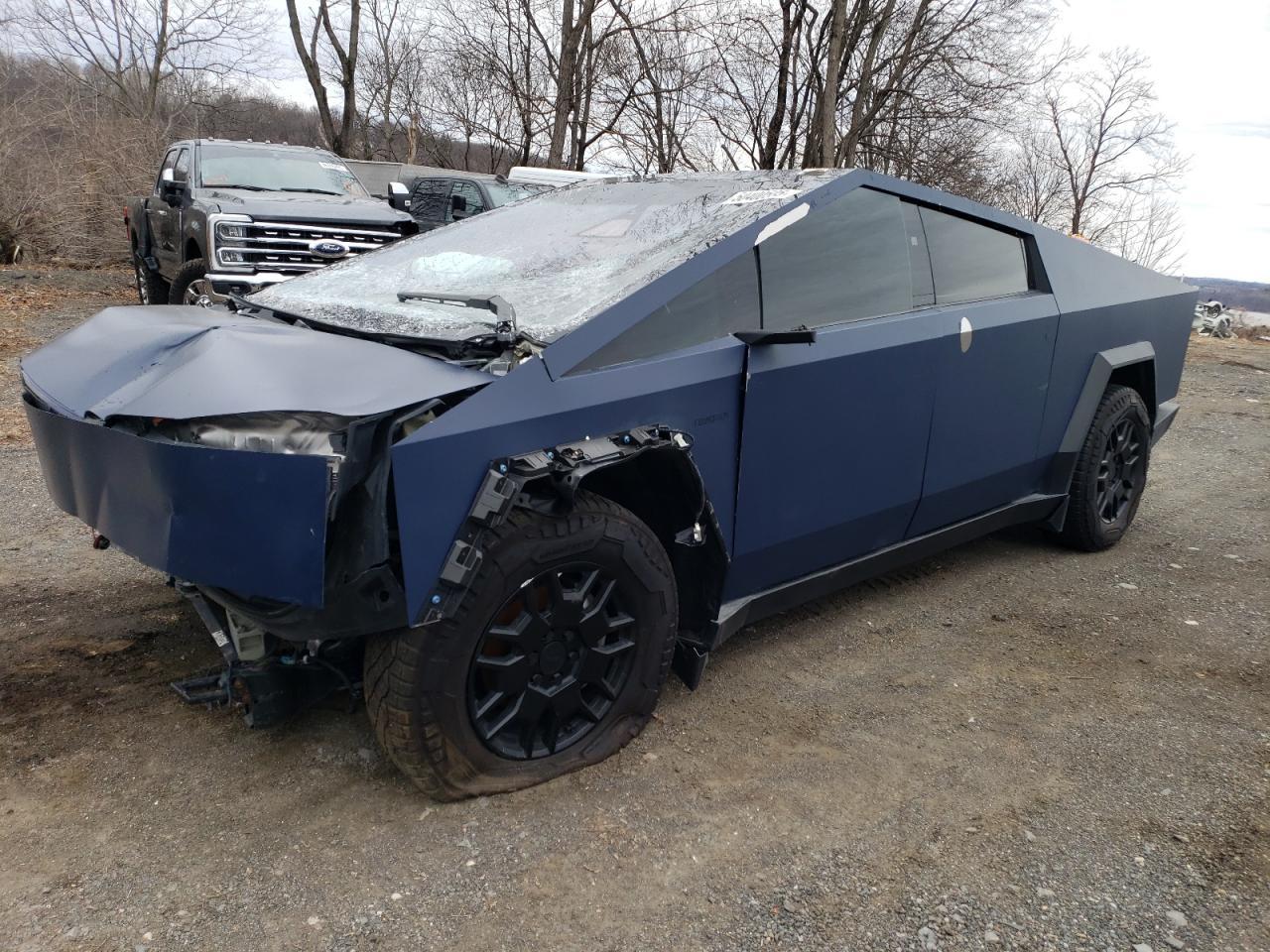 2024 TESLA CYBERTRUCK
