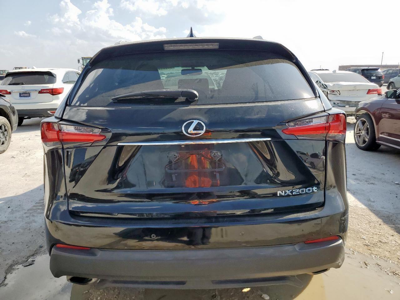 2015 LEXUS NX 200T - Фото 6