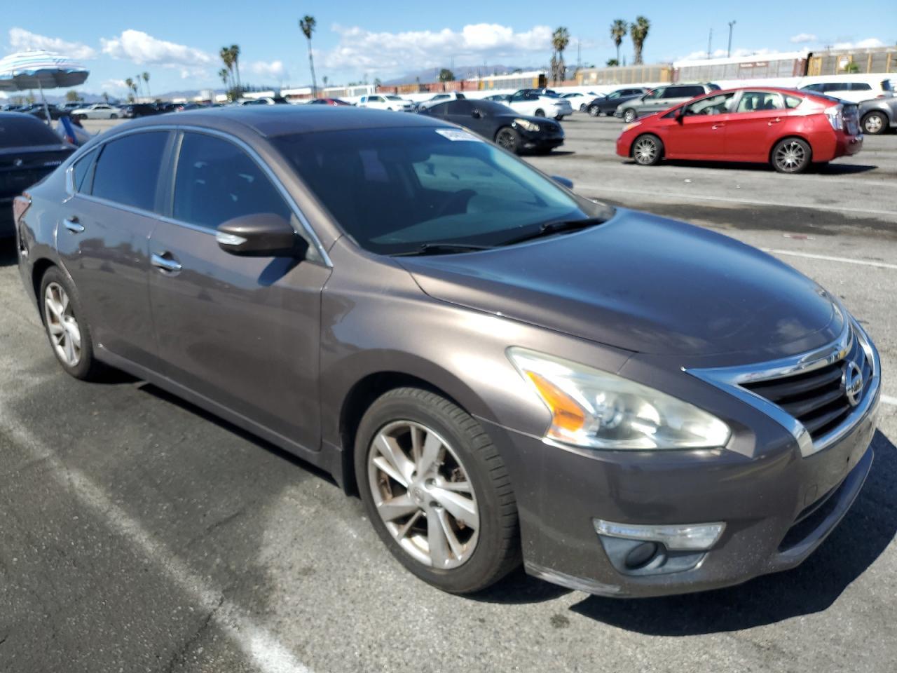 2015 NISSAN ALTIMA 2.5 - Фото 4