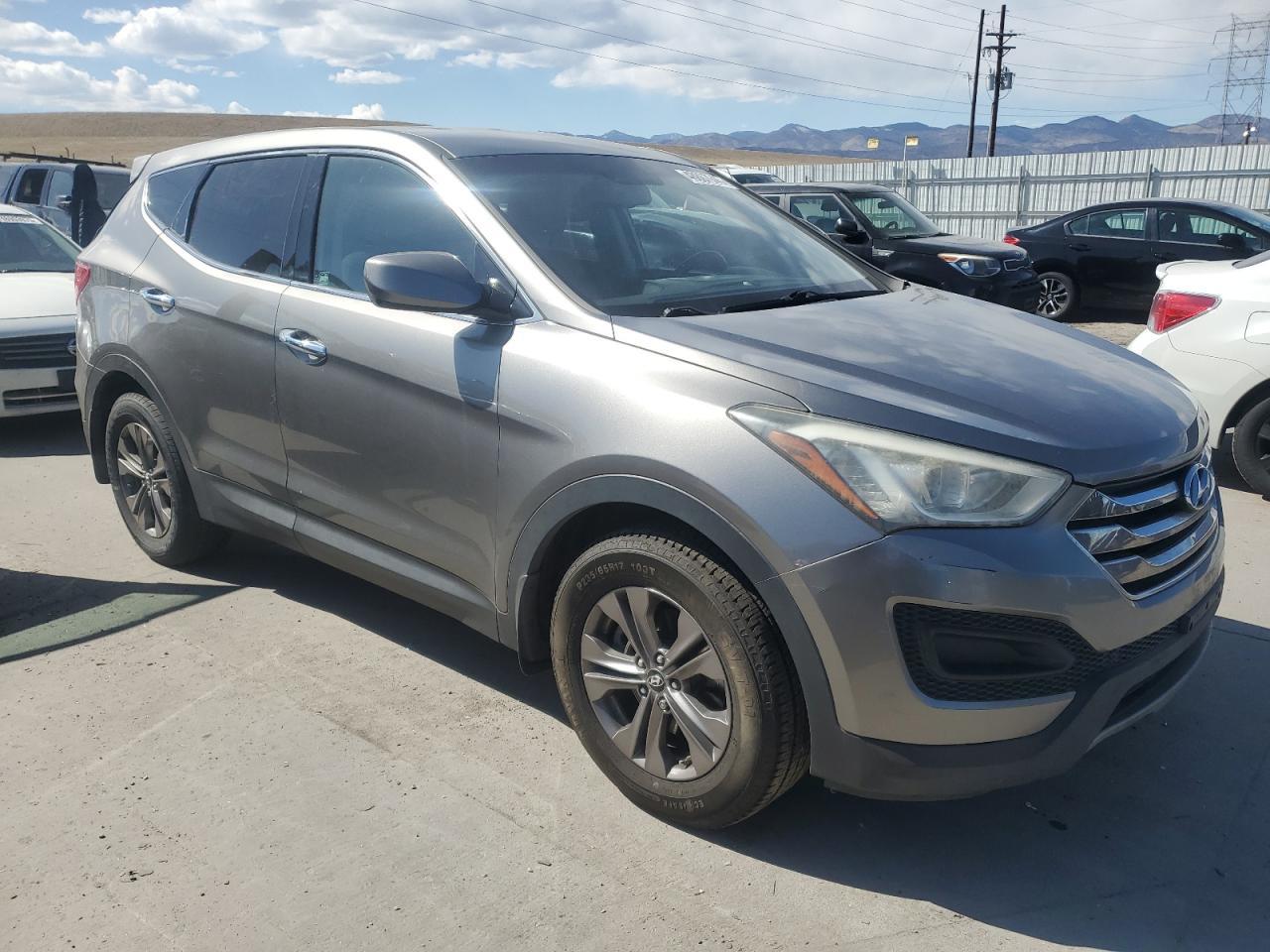 2013 HYUNDAI SANTA FE S - Image 4