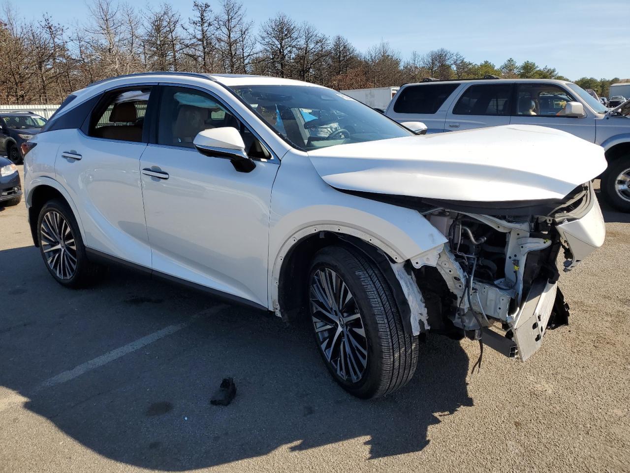 2023 LEXUS RX 350 BAS - Image 4