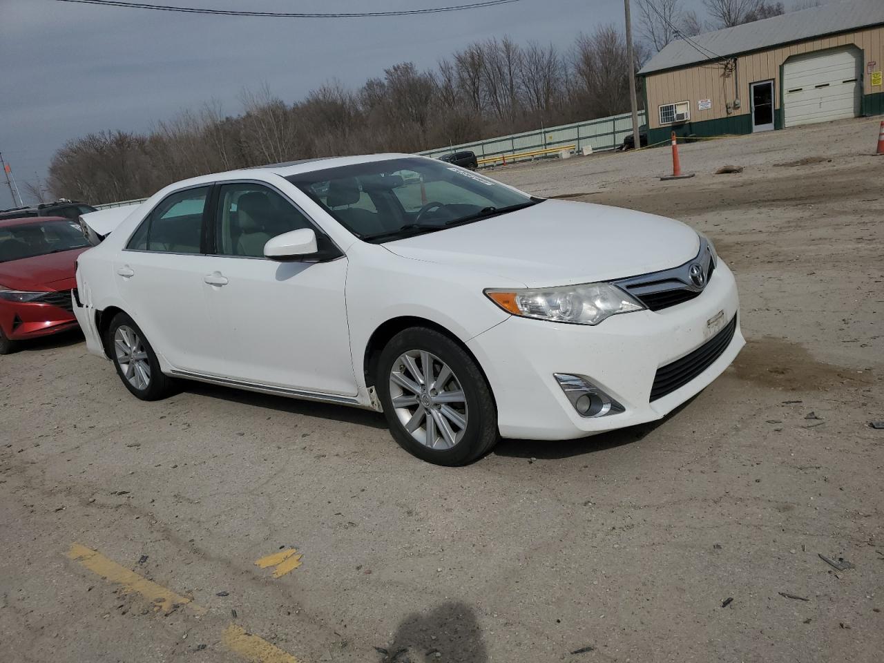 2013 TOYOTA CAMRY L - Фото 4