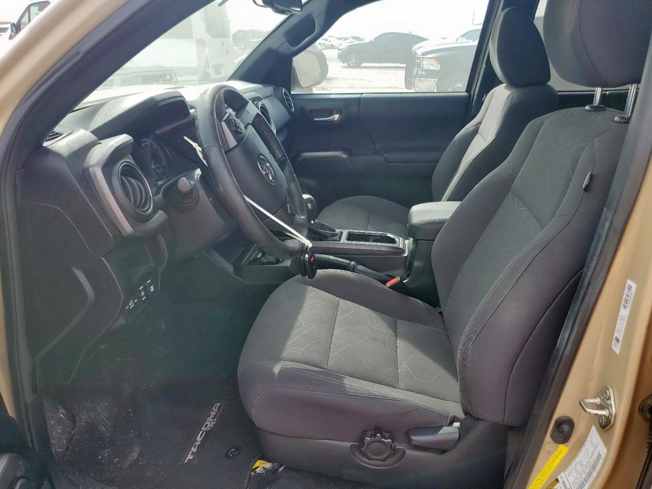 2017 TOYOTA TACOMA DOU - Фото 7