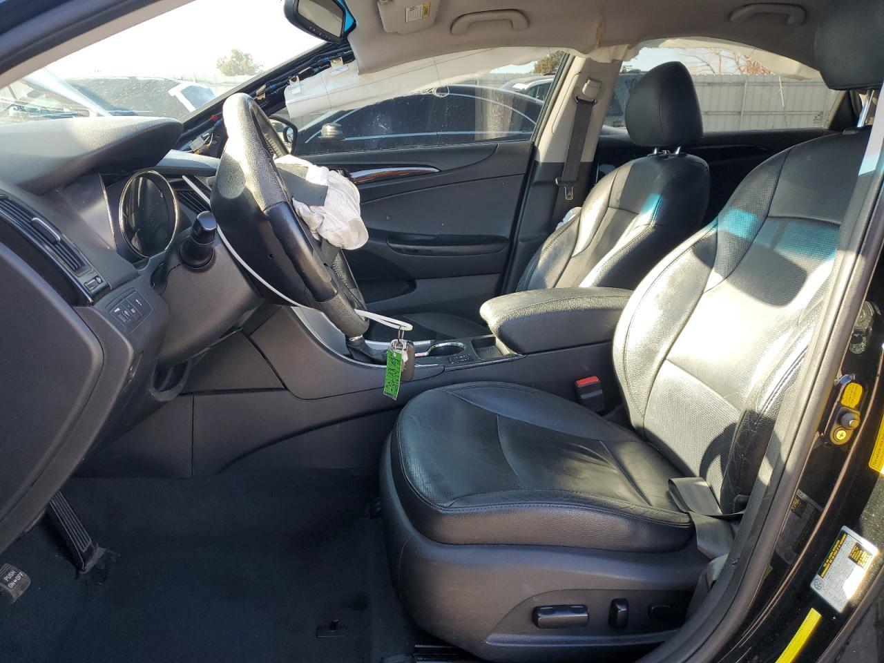 2011 HYUNDAI SONATA SE - Image 7