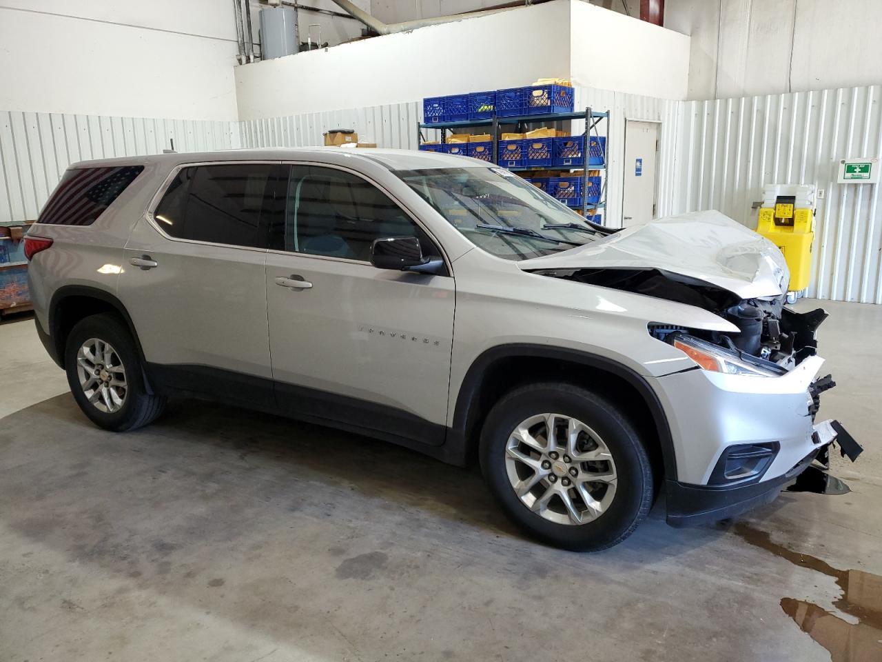 2021 CHEVROLET TRAVERSE L - Фото 4