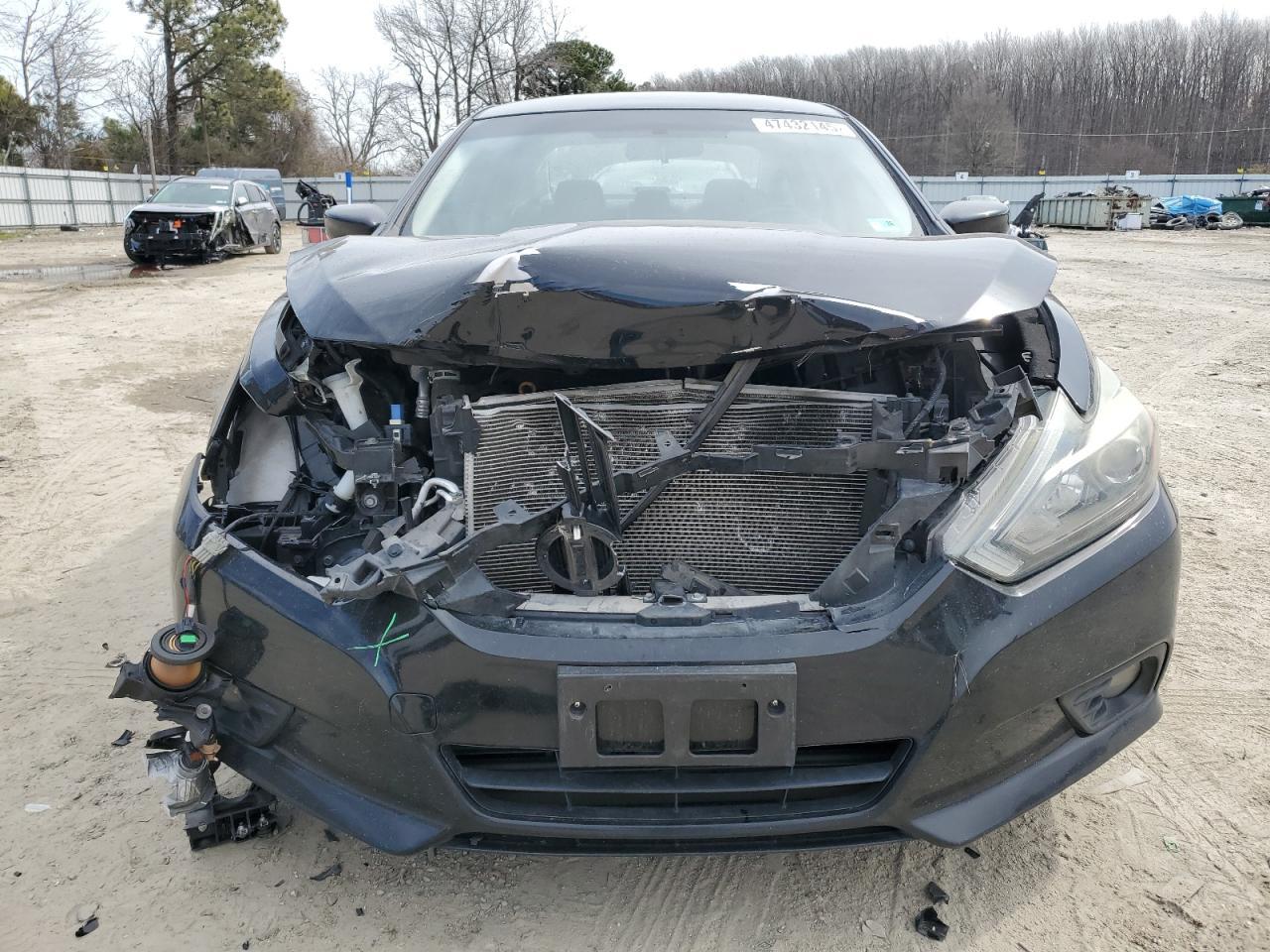 2017 NISSAN ALTIMA 2.5 - Image 5