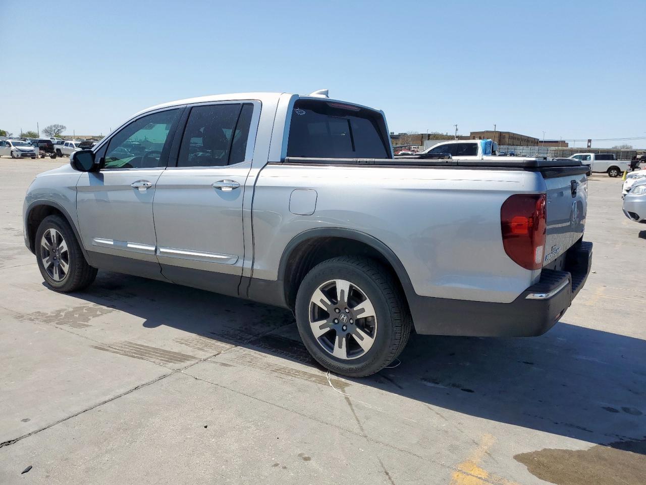 2019 HONDA RIDGELINE - Image 2