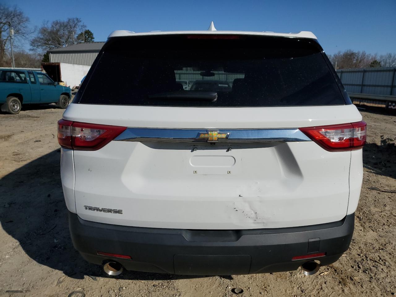2018 CHEVROLET TRAVERSE L - Фото 6