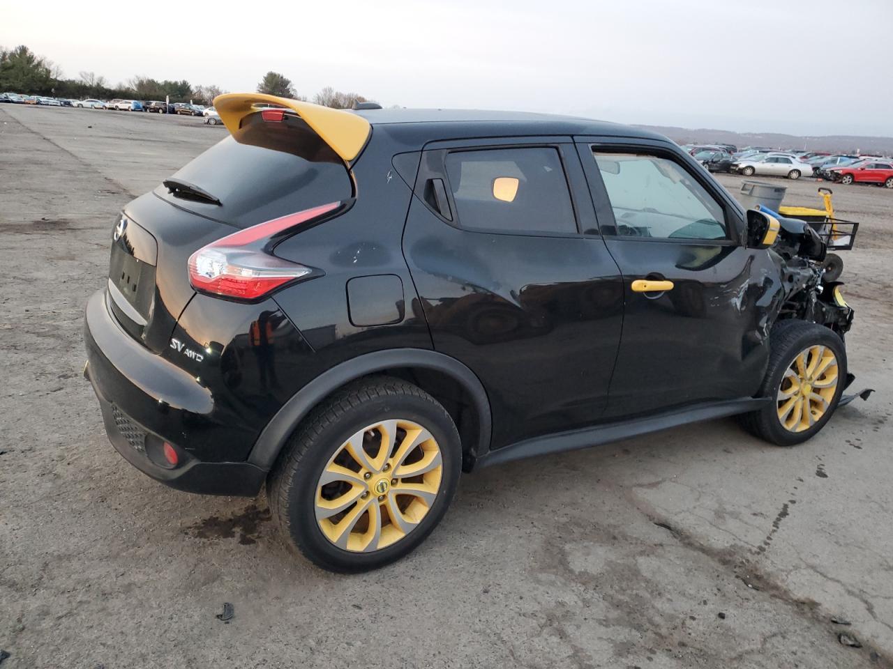 2016 NISSAN JUKE S - Фото 3