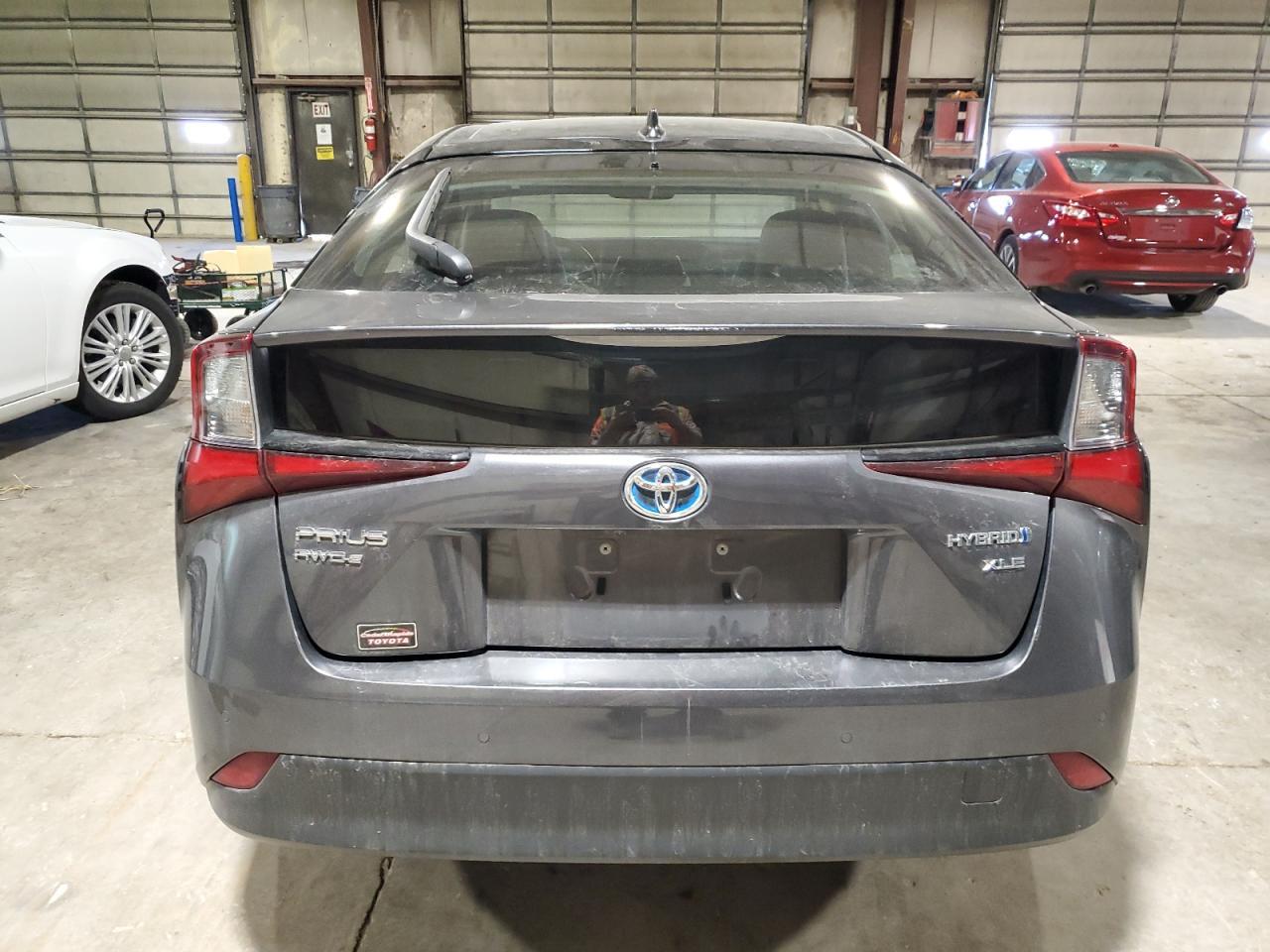 2019 TOYOTA PRIUS - Image 6