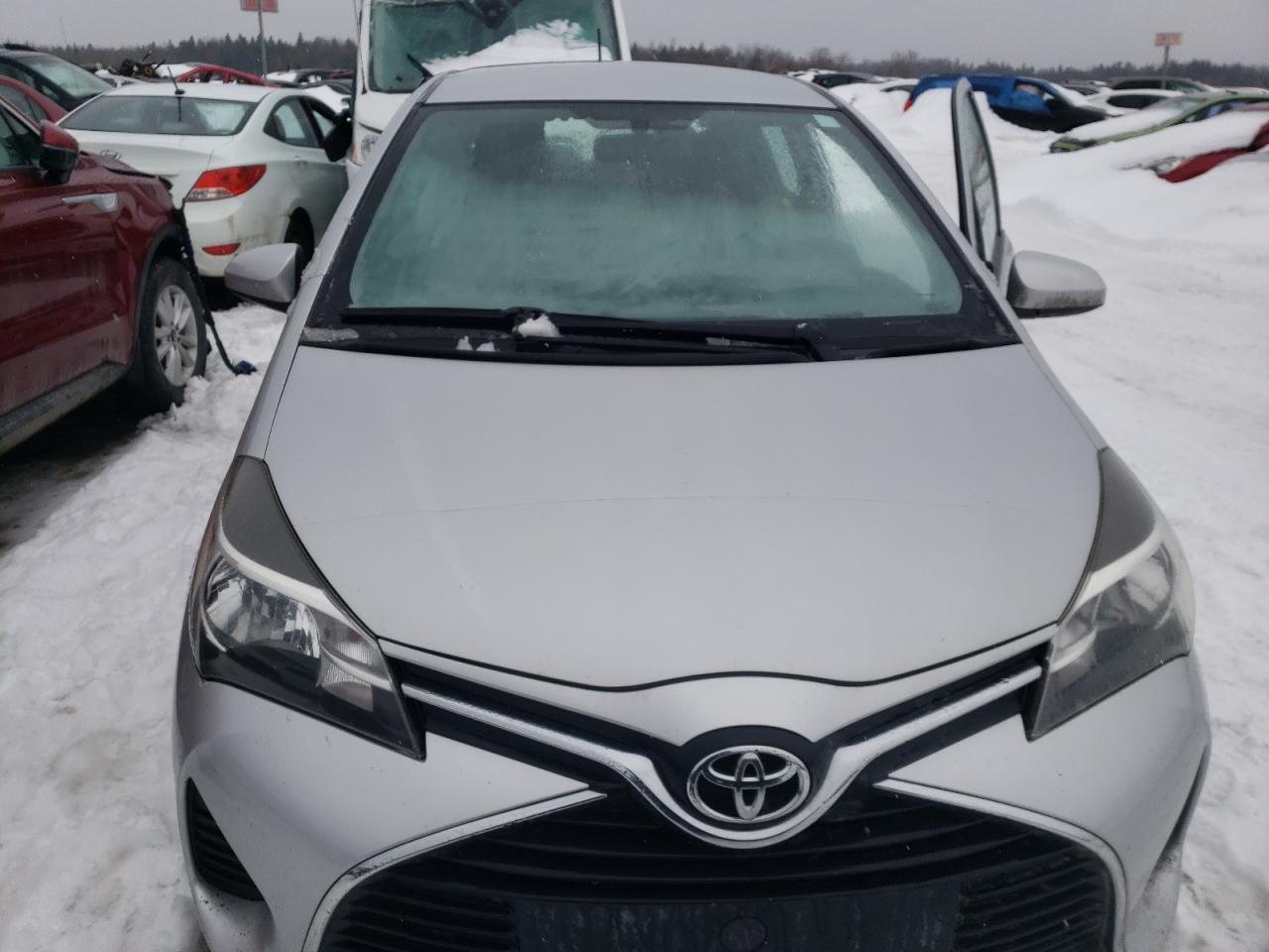 2015 TOYOTA YARIS - Фото 5