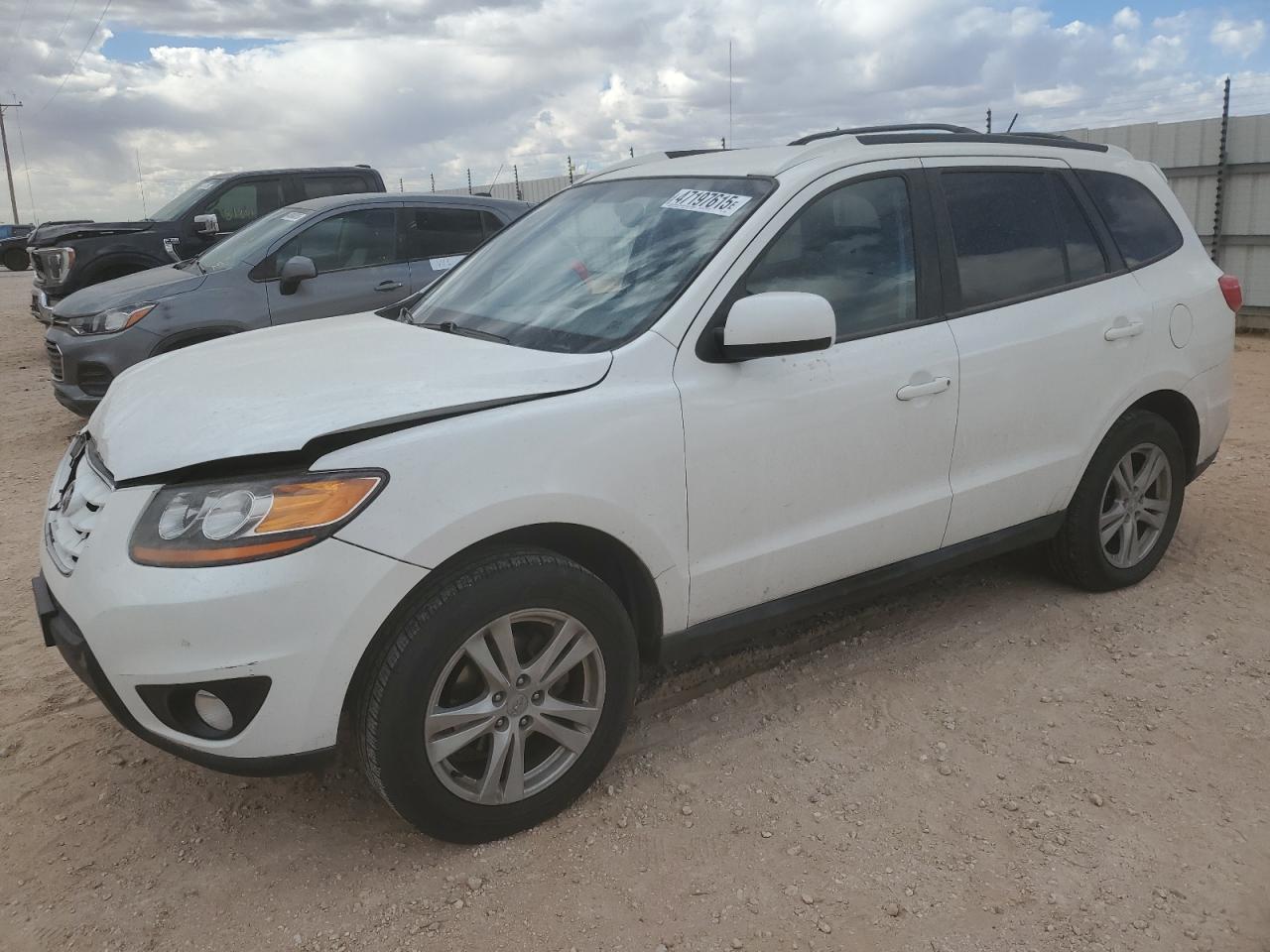 2010 HYUNDAI SANTA FE S