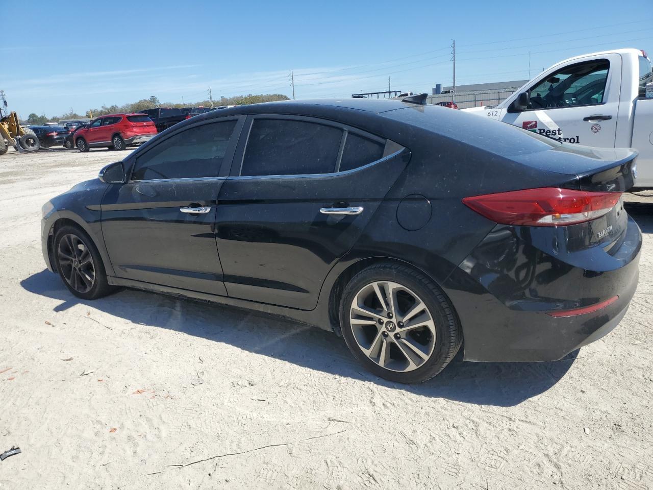 2017 HYUNDAI ELANTRA SE - Фото 2