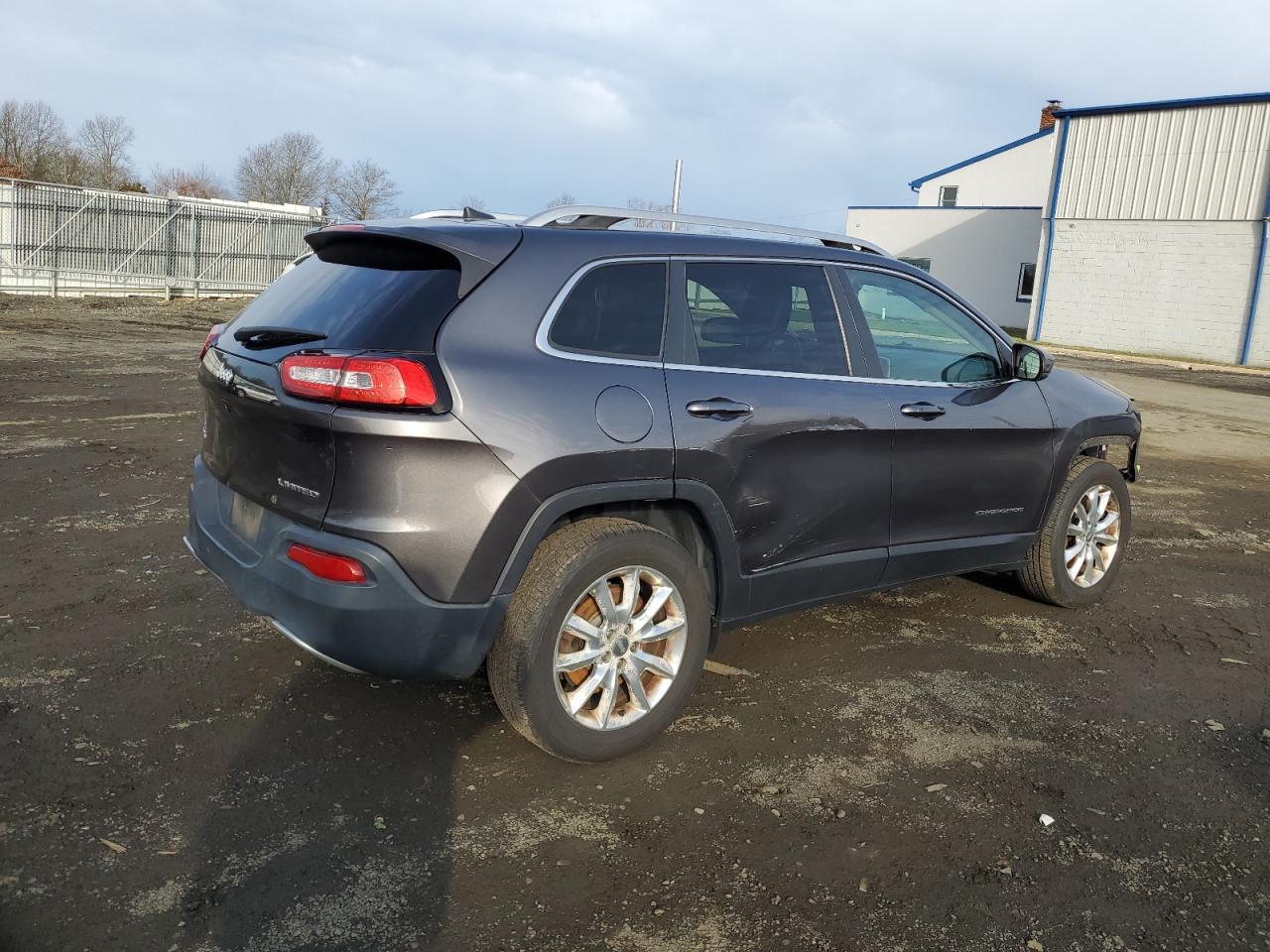 2017 JEEP CHEROKEE L - Image 3