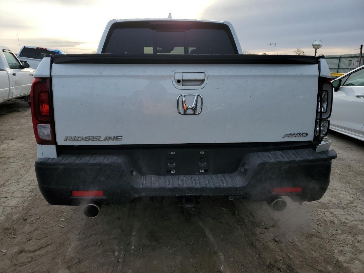 2022 HONDA RIDGELINE - Image 6