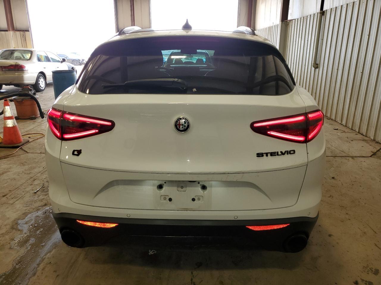 2019 ALFA ROMEO STELVIO TI - Image 6