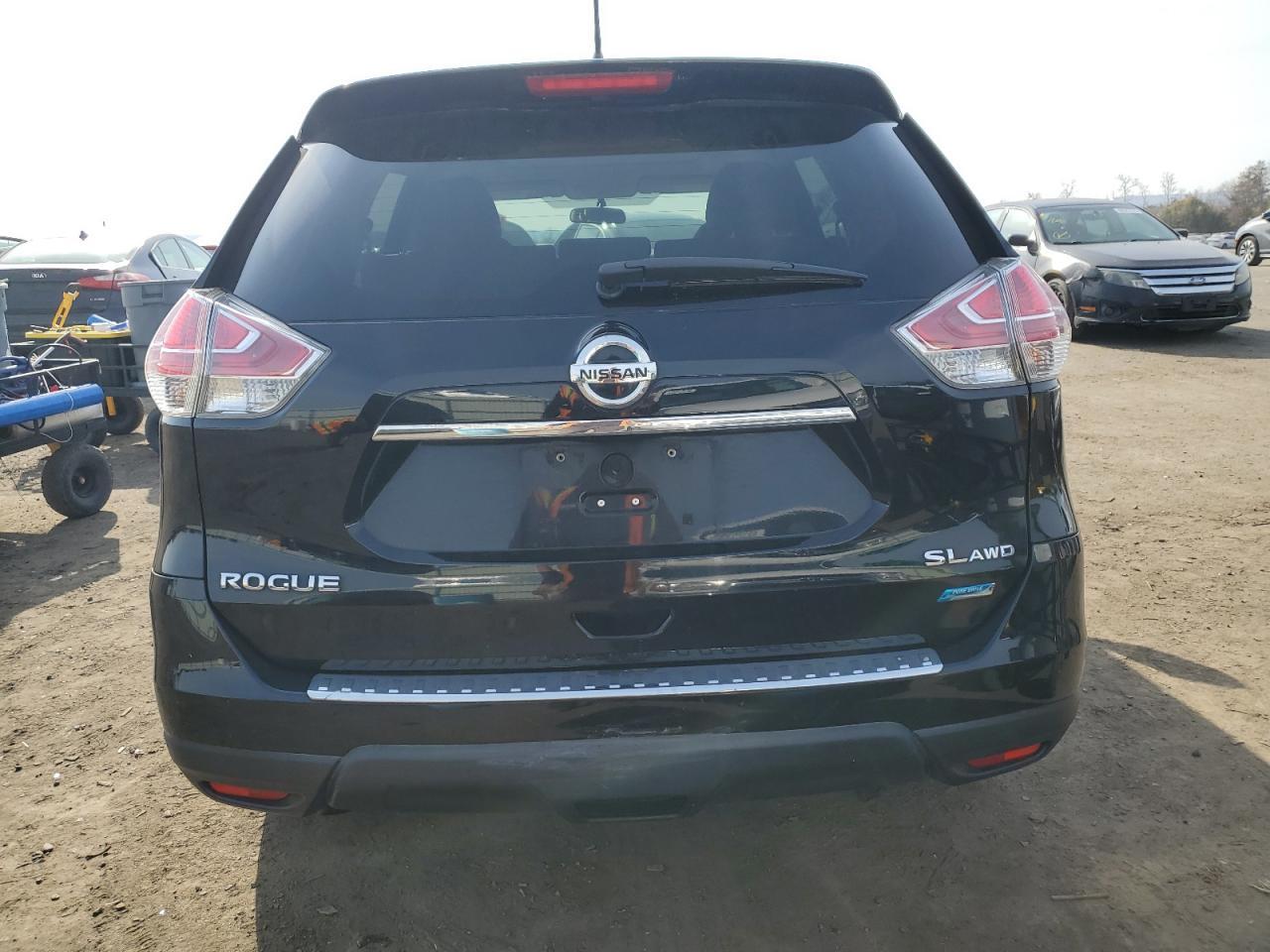 2014 NISSAN ROGUE S - Фото 6