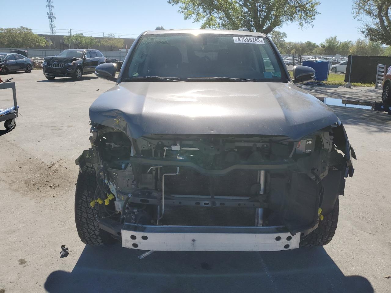 2019 TOYOTA 4RUNNER SR - Фото 5